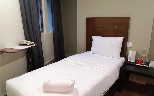 Hotel Sunjoy9 at Mid Valley