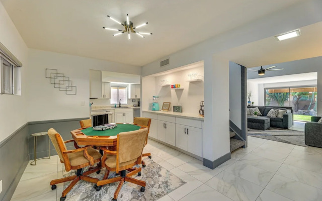 Sun Lakes Home: Fire Pit, Patio, Grill!