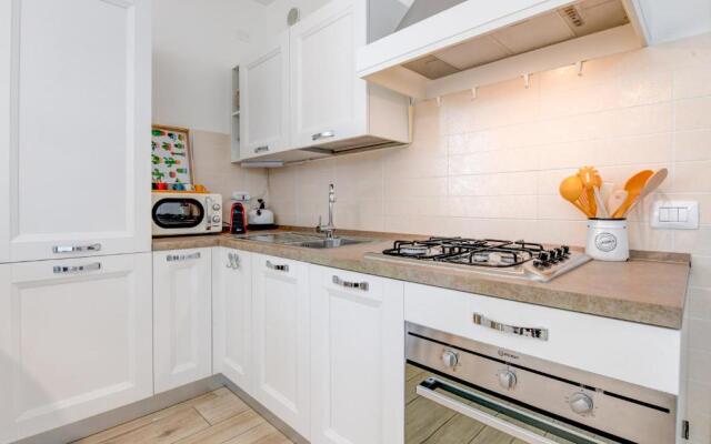 Rosa del Lago Apartment