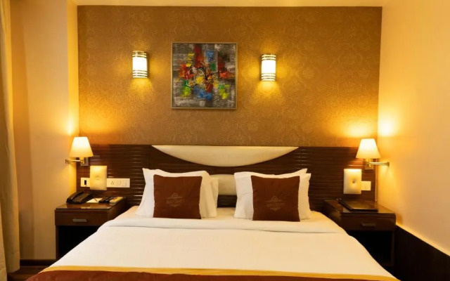 The Red Velvet Hotel Samarpan