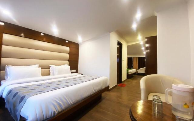 Hotel Royal Classic @ Mall Road Mussoorie
