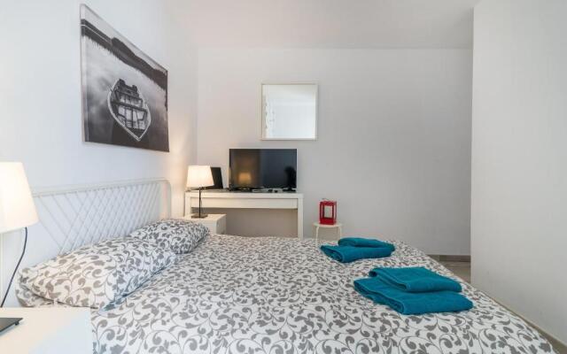 Beautiful apartment stylish village house @ Center Cadaqués