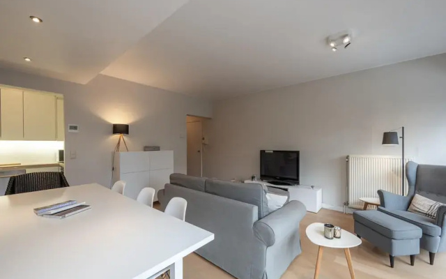 Apartment in Knokke Near Duinbergen Beach