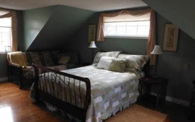 Lazy Dayz Bed and Breakfast
