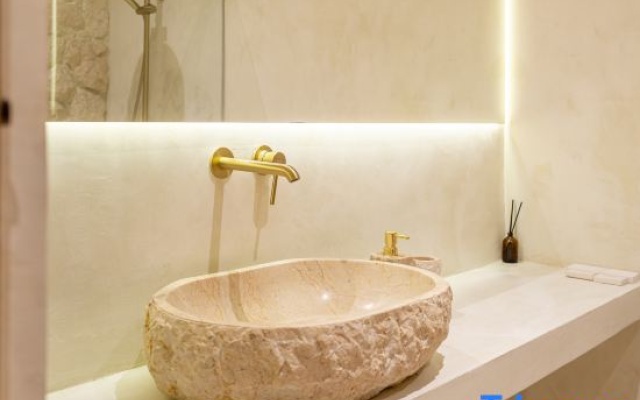 Maison Boheme Brand New Apartment & Villa With Pool – Bathroom – Denpasar