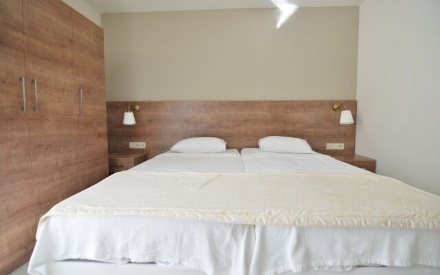 Aqua Suit Panorama A1