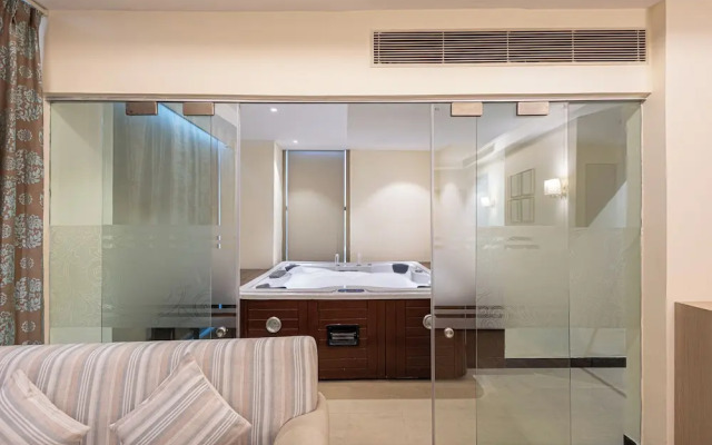 The BellaVista Hotel Chandigarh Panchkula