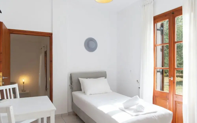 Blue Fish Apartments