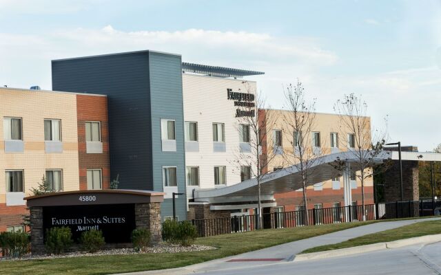 Fairfield Inn & Suites by Marriott Detroit Chesterfield