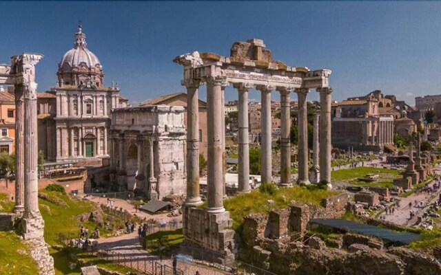 Your Nest in Cornelia