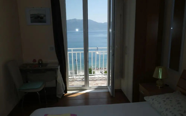 Mir - Perfect Location & Cosy - SA3