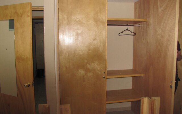 Guest Green - Adults Only - Hostel