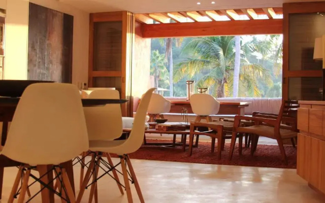 El Careyes Beach Resort