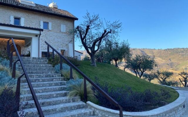 Colle Serrano Relais & SPA