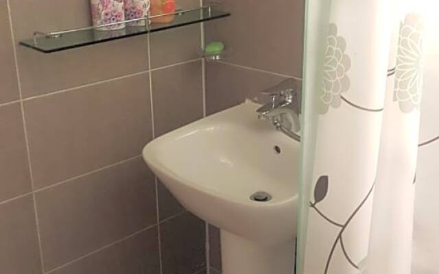 Able Guesthouse Hongdae