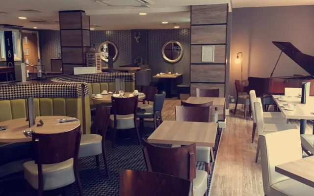 The Tontine Hotel