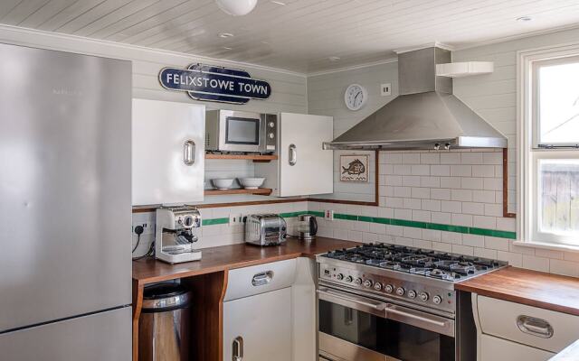 The Boathouse, Felixstowe Ferry