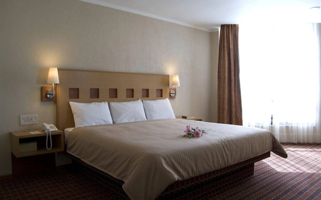 Hotel Mirabel