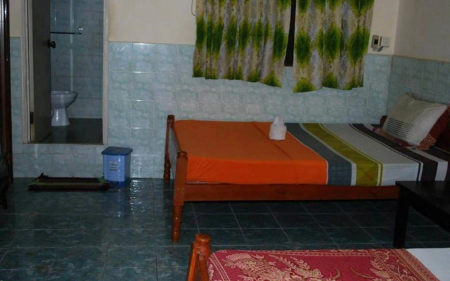 Longlin Guesthouse