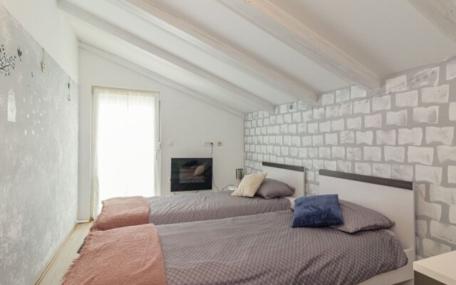 Erin Juricani in Juricani