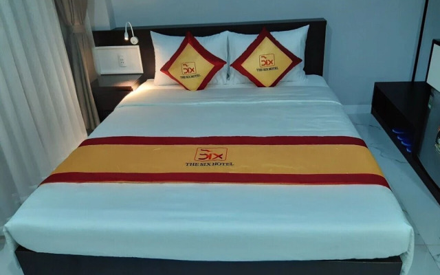 The Six Hotel
