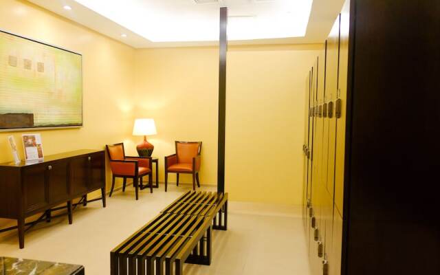 Oakwood Premier Joy~Nostalg Center Manila