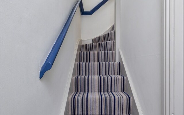Scotgate House by Vose Nights