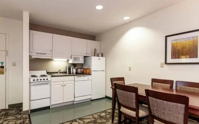 Grand Summit Hotel at Attitash