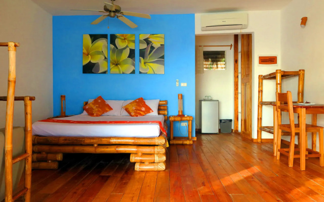 Tepanee Beach Resort