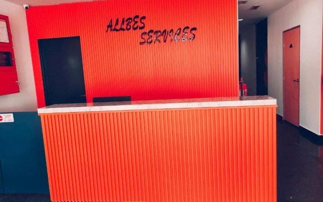 Allbes Parklands hotel