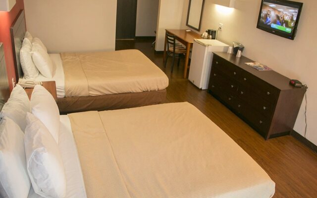 Travelodge Cleveland Willoughby
