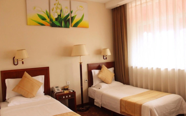 King Parkview Hotel