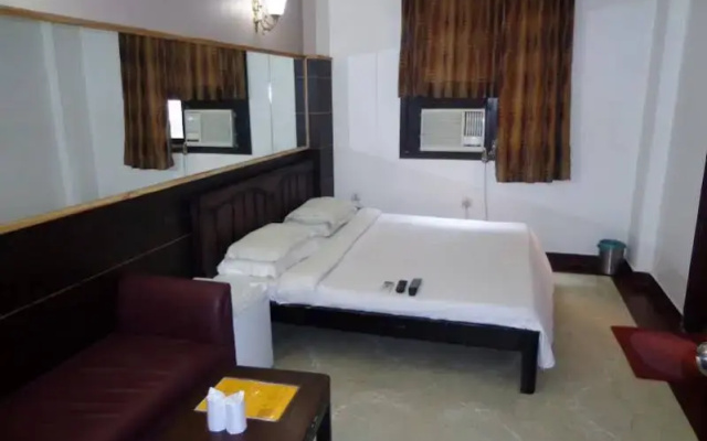 Hotel Amrit Villa