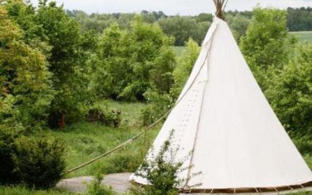 SONNENHOF-TIPI-2