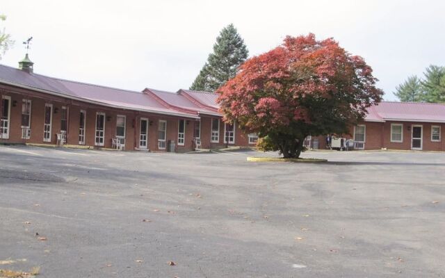 Hancock Motel