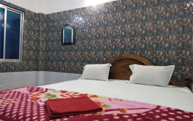Goroomgo Ray Home Stay Puri