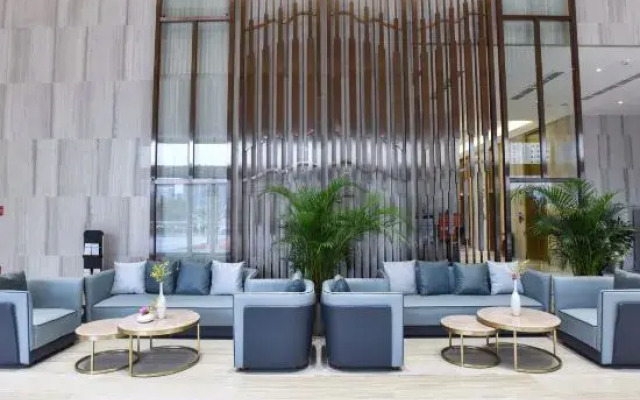 Wenzhou South Station Maison New Century Hotel