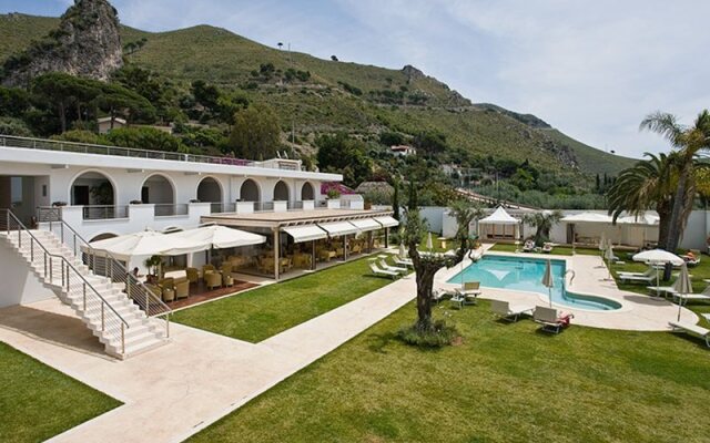 Hotel Grotta di Tiberio