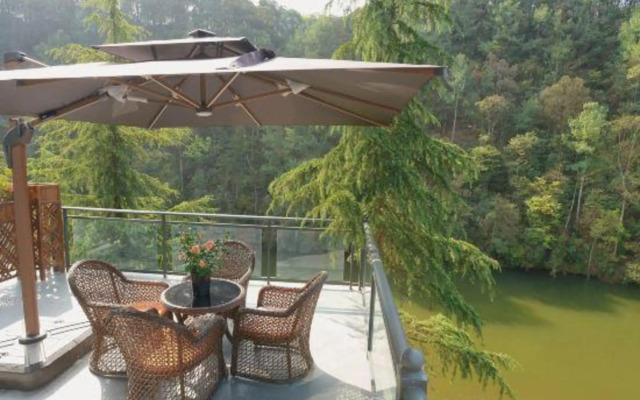 Shanlin Holiday Hotel