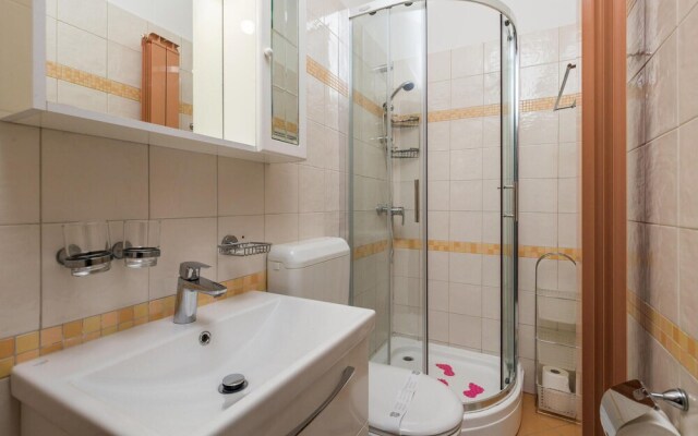 Beautiful Apartment in Opatija With Wifi and 3 Bedrooms