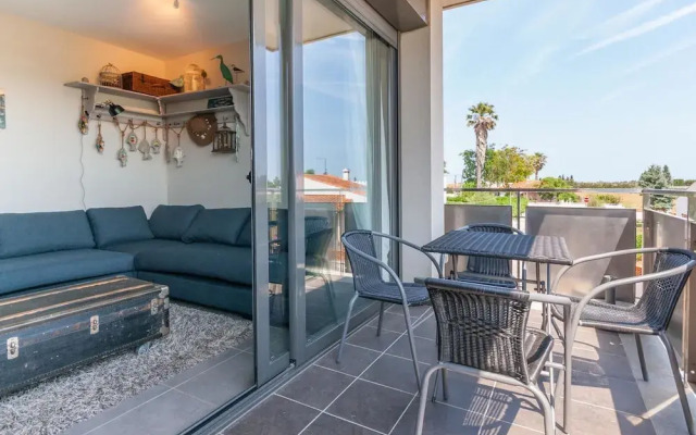 Spacious Apartment in Bon Relax With Swimming Pool
