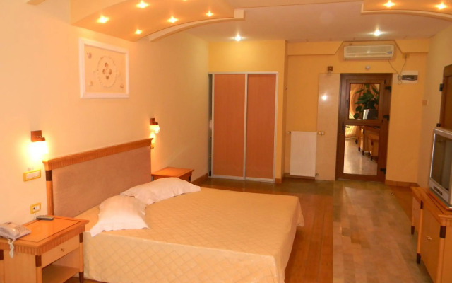 La Scoica Land Hotel