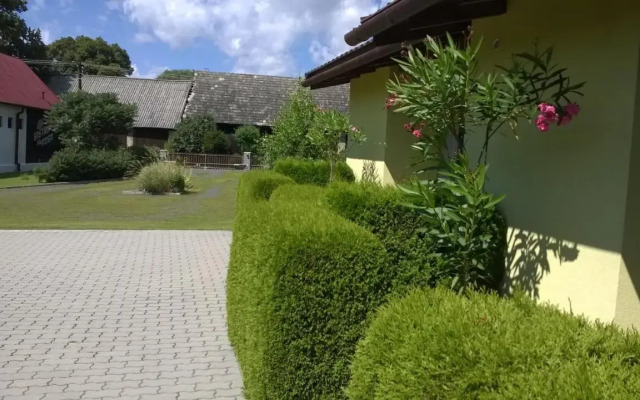 Privat No 13
