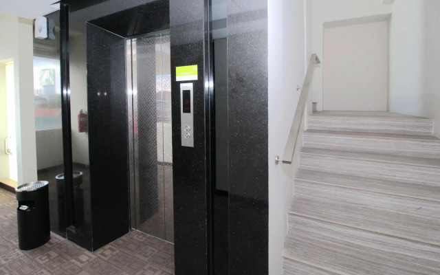 Airy Taman Remaja Kusuma Bangsa Surabaya