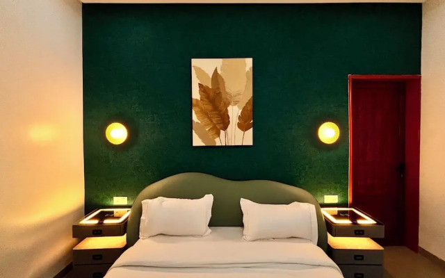 Lighthouse Signature Suites