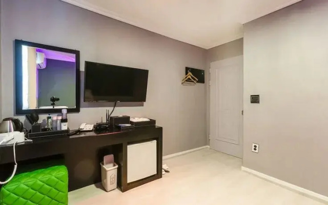 Pocheon (Idongmyeon) Baegun