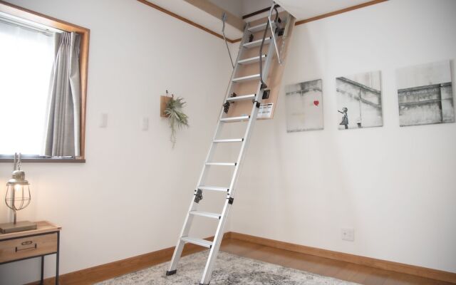 Kanegafuchi House