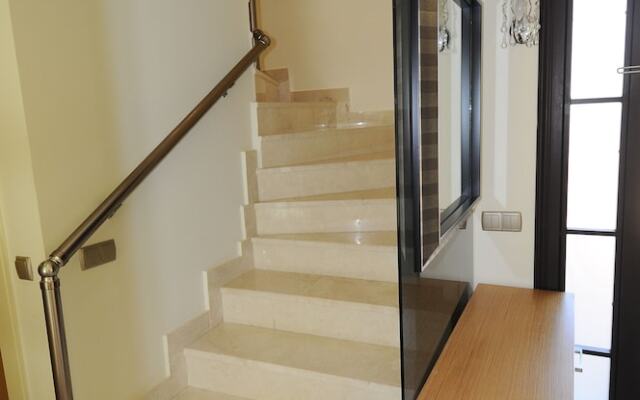 Gold City 3 Bedroom Villa 6