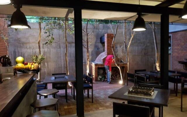 BBQ HUB Ella