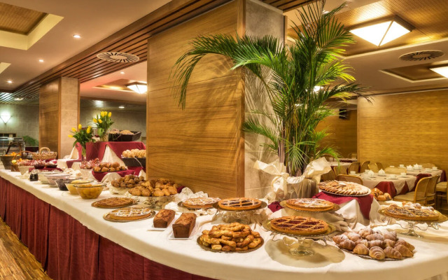 Hotel Regina e Fassa